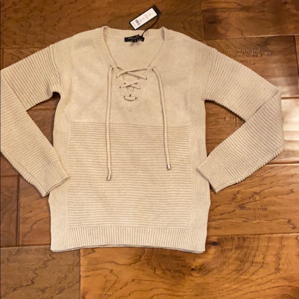 Romeo t juliet couture sweater